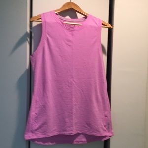 Reebok women’s sleeveless tank size L purple